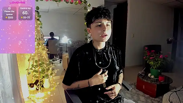 ZuryRamirez  online show from February 3, 11:58 pm