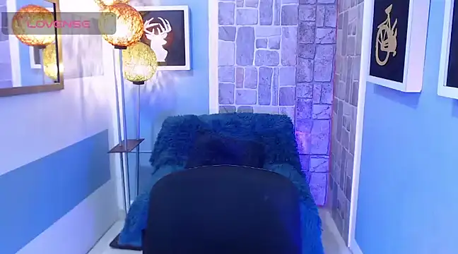 Snapshot of hanha_rossee chatting on February 25, 5:08 pm hanha rossee online show from February 25, 5:08 pm