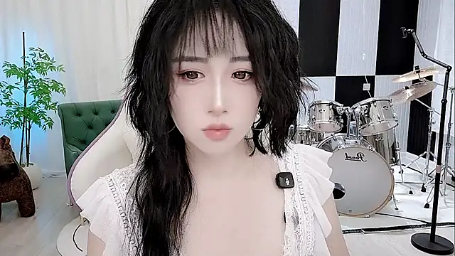 Vaness-a online show from September 10, 4:06 pm