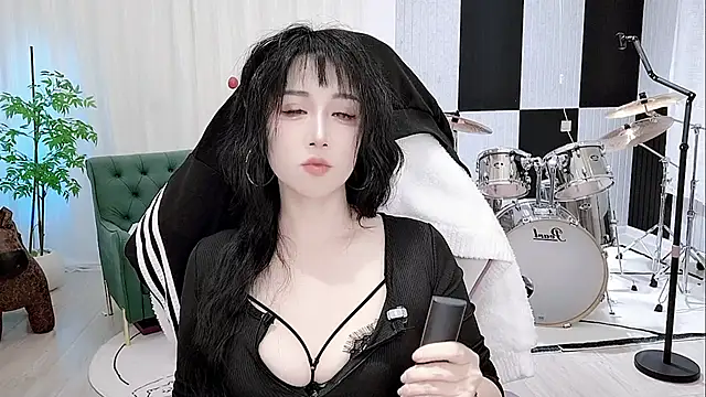 Vaness-a online show from September 9, 4:16 pm