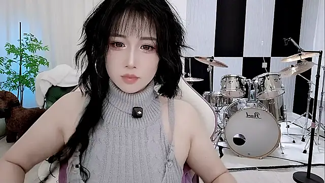 Vaness-a online show from September 17, 8:33 pm