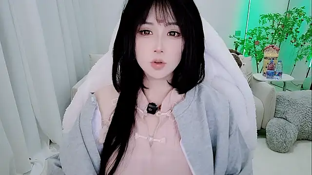 Vaness-a online show from February 12, 6:51 pm