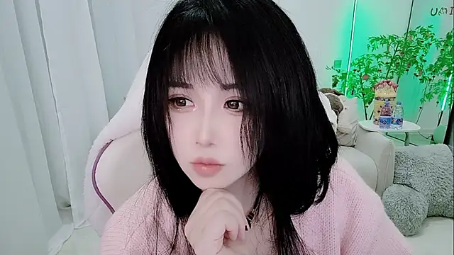 Vaness-a online show from February 8, 10:40 pm