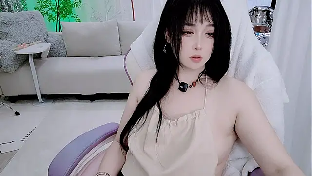 Vaness-a online show from December 19, 5:15 pm