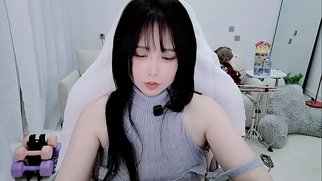 Vaness-a online show from March 23, 6:52 pm