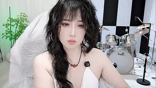 Vaness-a online show from October 13, 3:24 pm