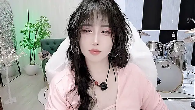 Vaness-a online show from September 27, 4:13 pm