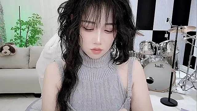 Vaness-a online show from October 17, 12:40 pm