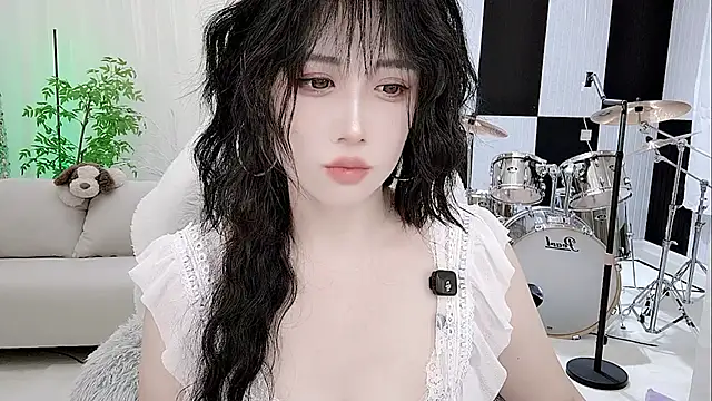 Vaness-a online show from October 15, 11:02 pm