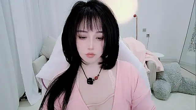 Vaness-a online show from January 11, 6:04 pm