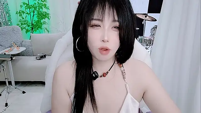 Vaness-a online show from November 28, 6:30 pm