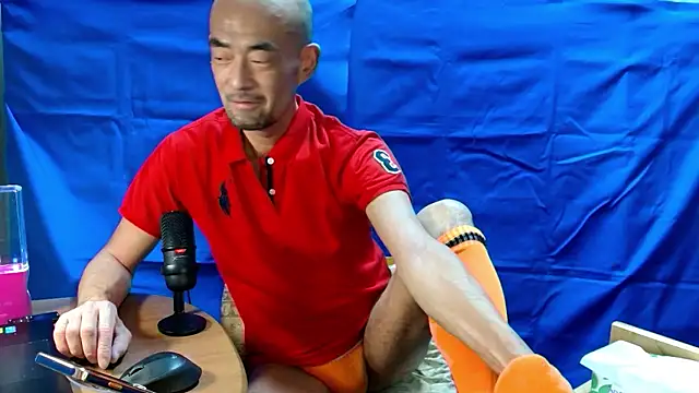 Snapshot of heita_omori chatting on November 4, 1:26 pm heita omori online show from November 4, 1:26 pm