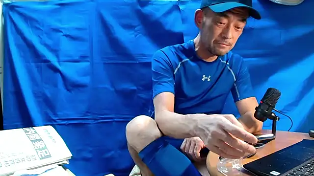 Snapshot of heita_omori chatting on October 28, 1:10 pm heita omori online show from October 28, 1:10 pm