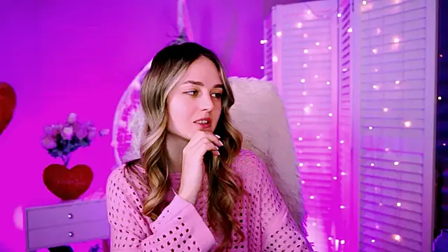 Snapshot of DeboraLarson chatting on February 26, 12:41 am DeboraLarson online show from February 26, 12:41 am