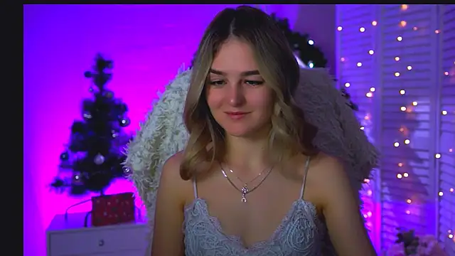 DeboraLarson online show from January 9, 3:13 am