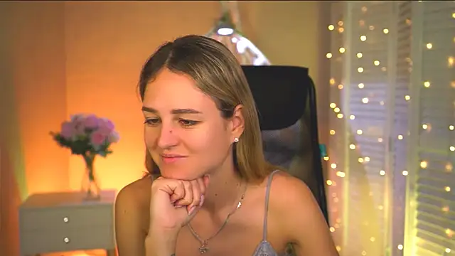 DeboraLarson online show from July 8, 2:46 am