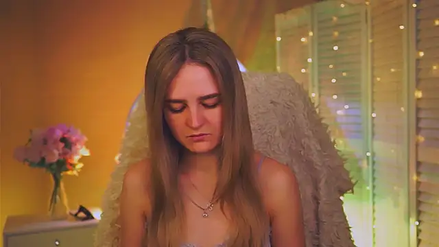 DeboraLarson online show from February 26, 3:17 am