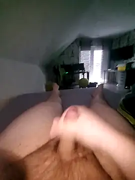 Snapshot of Georg06 chatting on September 28, 11:17 am Georg06 online show from September 28, 11:17 am