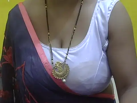 HOT-SEEMAA online show from May 16, 5:34 pm