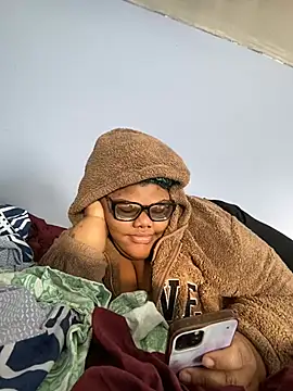 dondivax3 online show from February 24, 8:47 pm