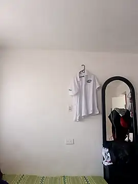 ashley  foxx  online show from January 9, 12:34 pm