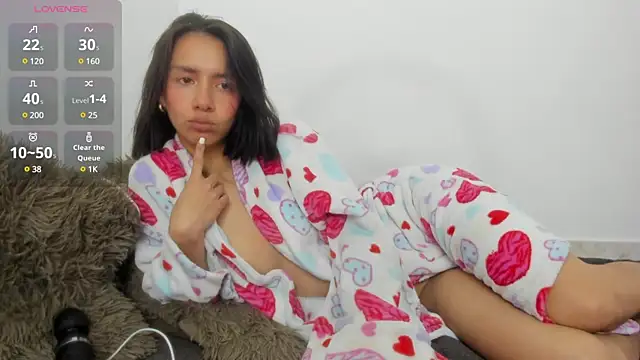 Snapshot of Bonnieshyy chatting on March 22, 10:15 pm Bonnieshyy online show from March 22, 10:15 pm