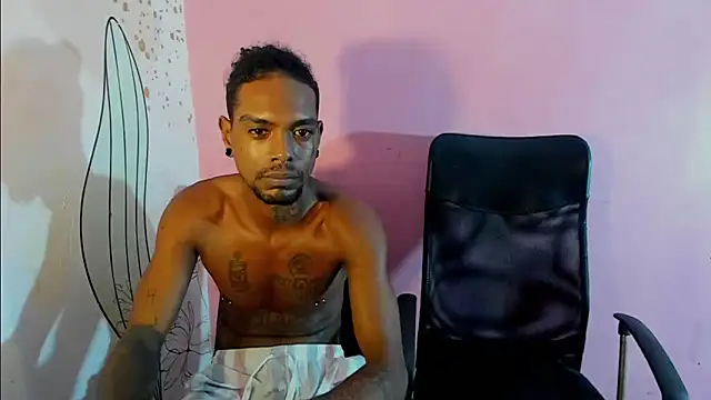 bigblackhotx1 online show from March 23, 10:26 am