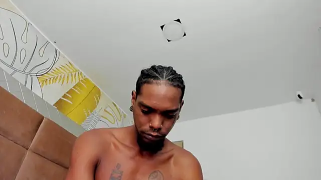 bigblackhotx1 online show from November 20, 11:22 am