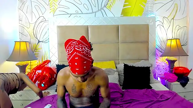 Snapshot of hot_ebanospicy chatting on September 12, 6:13 am hot ebanospicy online show from September 12, 6:13 am