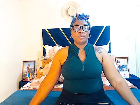 veronica1xxx online show from February 5, 12:39 am