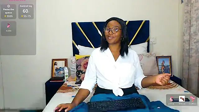 veronica1xxx online show from April 8, 6:53 pm