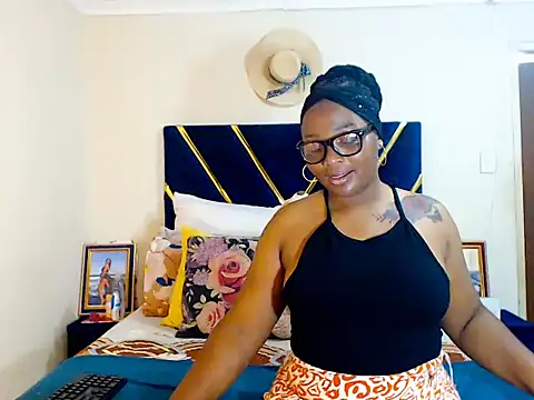 veronica1xxx online show from February 2, 8:41 pm