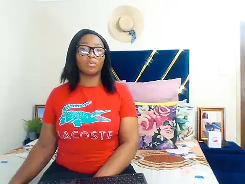 Snapshot of veronica1xxx chatting on October 16, 7:22 pm veronica1xxx online show from October 16, 7:22 pm