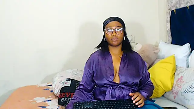 veronica1xxx online show from April 21, 1:42 am
