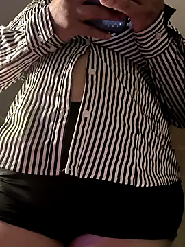 Kasandra02 online show from April 10, 5:03 am