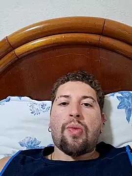 Snapshot of Marcosninfo_ chatting on June 20, 10:04 pm Marcosninfo online show from June 20, 10:04 pm