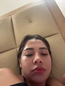 Snapshot of darsha_90 chatting on October 25, 1:38 am darsha 90 online show from October 25, 1:38 am