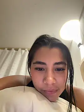 Snapshot of darsha_90 chatting on November 23, 4:11 am darsha 90 online show from November 23, 4:11 am