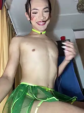 Snapshot of miss_Ari chatting on March 9, 2:10 pm miss Ari online show from March 9, 2:10 pm