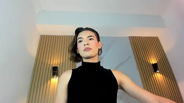 Snapshot of miss_Ari chatting on January 18, 7:37 pm miss Ari online show from January 18, 7:37 pm