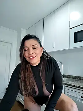 Julie Boronat26 online show from April 17, 9:23 am