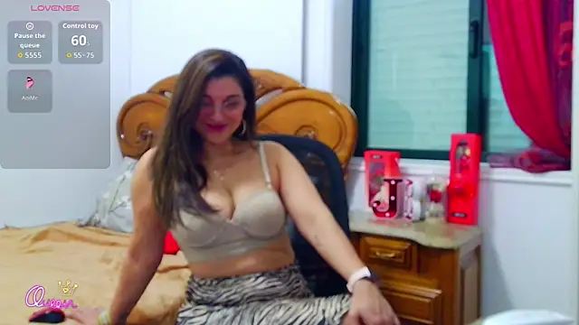 Julie Boronat26 online show from March 24, 11:21 am