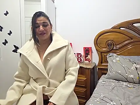 Snapshot of Julie_Boronat26 chatting on November 26, 2:17 pm Julie Boronat26 online show from November 26, 2:17 pm