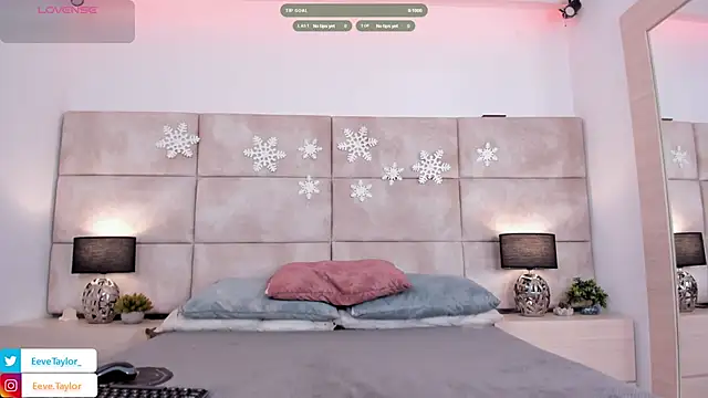 Eevee Taylor online show from December 16, 3:00 am