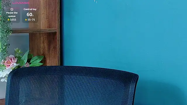 Harper-Avary online show from February 21, 3:47 pm