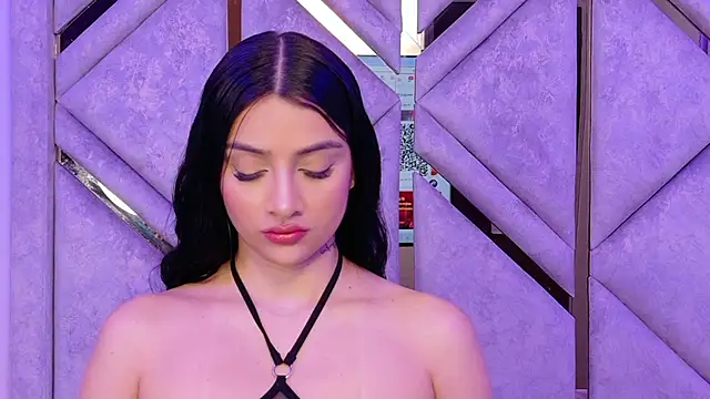 Harper-Avary online show from December 16, 2:43 pm