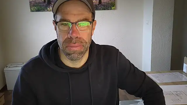 Harry Boldt online show from October 17, 6:17 am