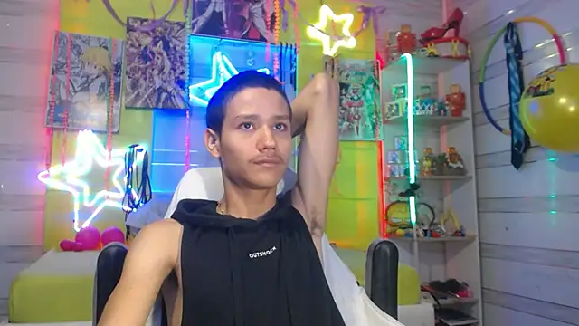 Snapshot of andy_staar chatting on February 20, 6:43 pm andy staar online show from February 20, 6:43 pm