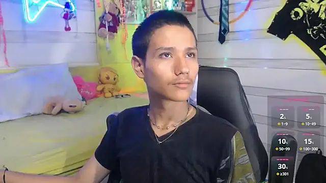 Snapshot of andy_staar chatting on February 23, 6:19 pm andy staar online show from February 23, 6:19 pm