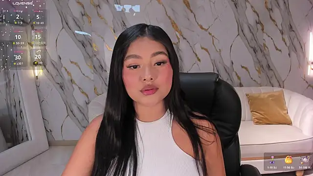 Snapshot of GabriellaLee chatting on October 24, 2:54 am GabriellaLee online show from October 24, 2:54 am